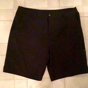 5/$25 Gerry size 40 shorts